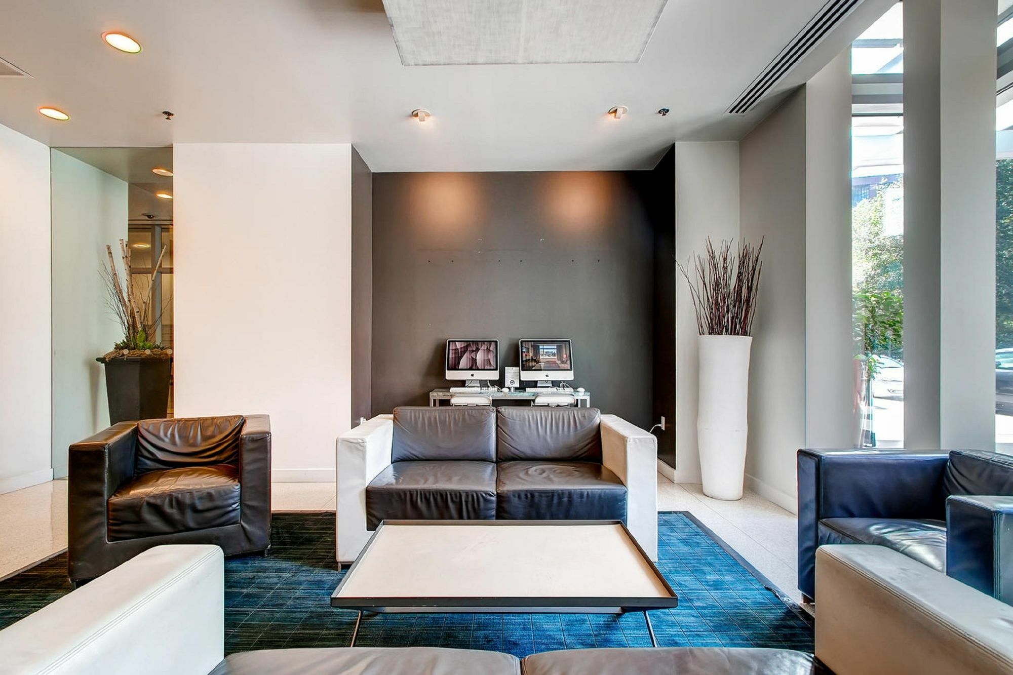 Global Luxury Suites At Kendall East Cambridge Eksteriør billede